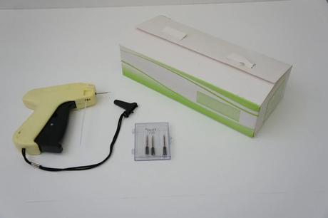 Splintovacia pištoľ na textil, 