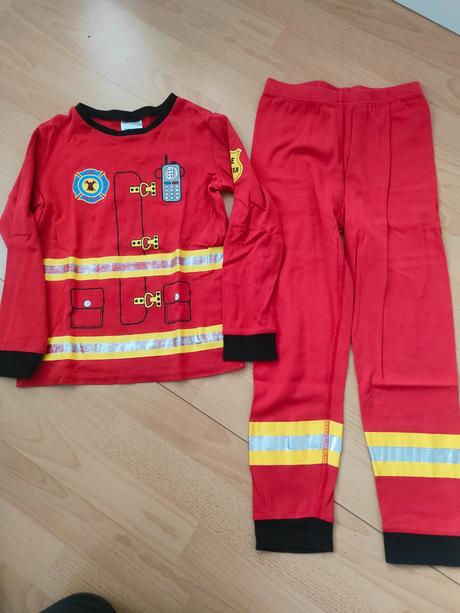 Požiarnicke pyzamo 122/128, h&m,122