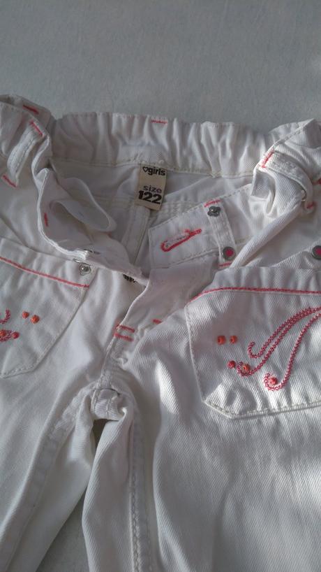 Dievčenské rifle, reserved,122