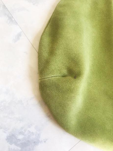 Semišová hobo kabela,