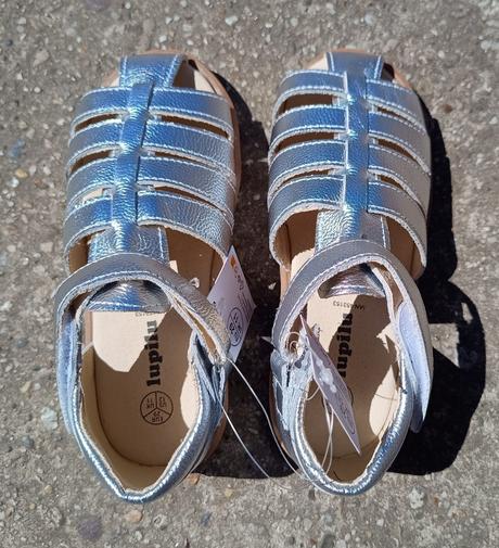 Lupilu nové strieborné metalické sandálky, lupilu,29