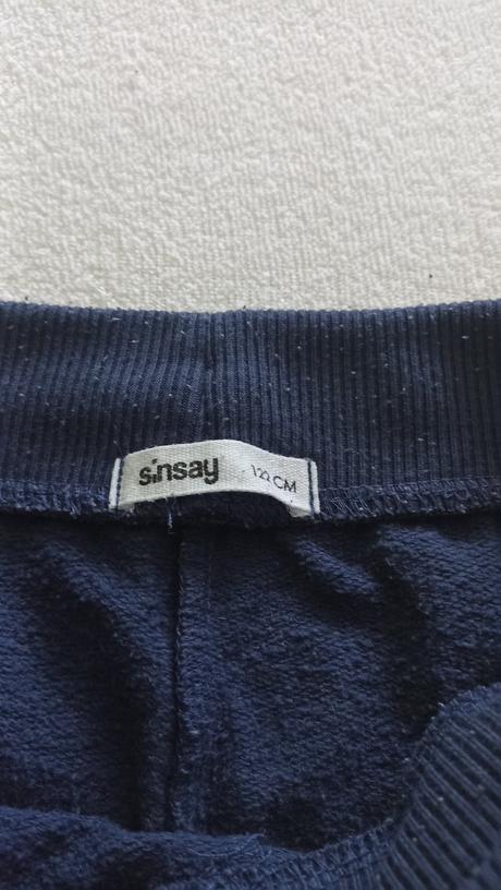 Mikiny a tepláky veľ.122, sinsay,122