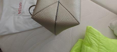 Kabelka guess, guess