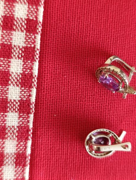 Ametystové náušnice, 