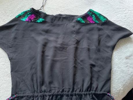 Damska tunika- saty, 158