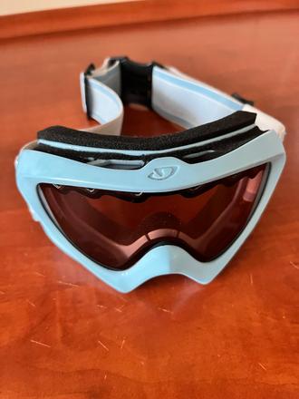 Lyžiarske okuliare giro, 