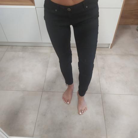 Čierne koženkové nohavice, reserved,36