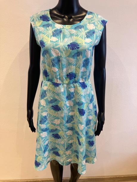 Dámske šaty vzorované letné (m), m