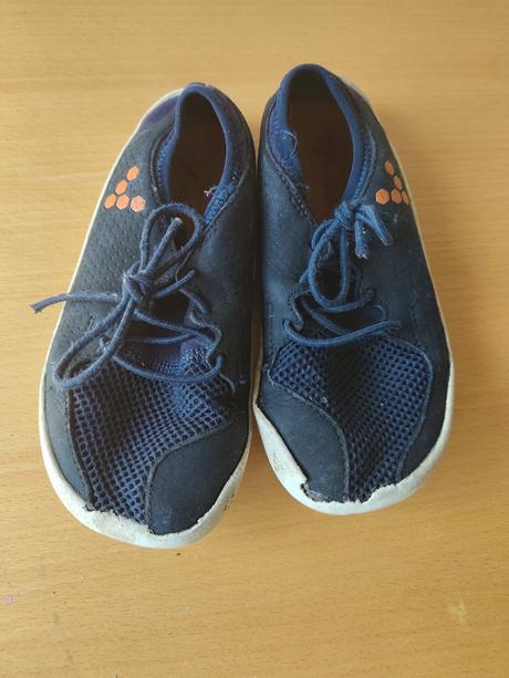 2x vivobarefoot+ 1x mb shoes cena spolu, 30