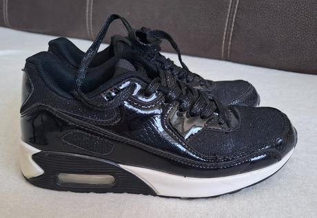 Čierne lesklé trblietavé tenisky, 36