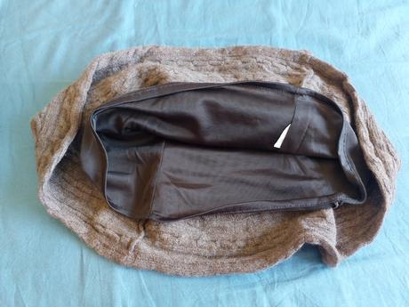 Vlnená teplá sukňa, 128