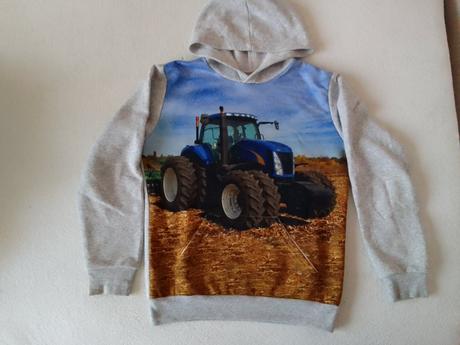 Mikina s 3d obrázkom, 152