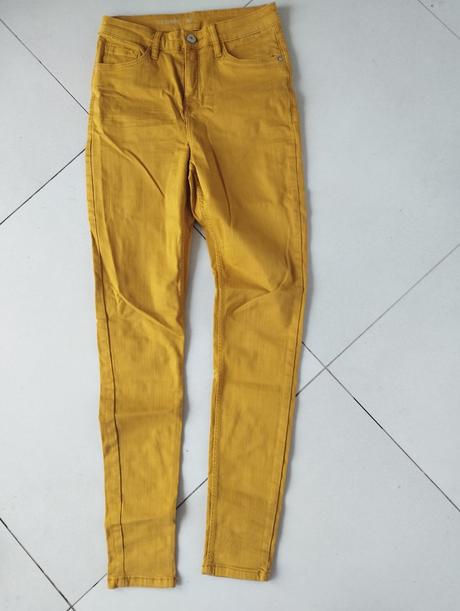 Dámske horčicové rifle, c&a,36