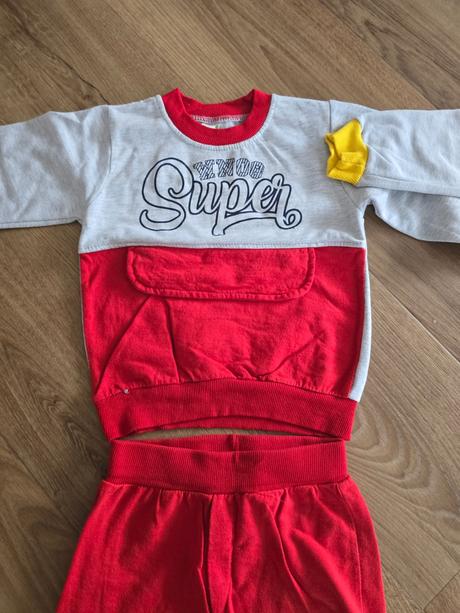 Teplákové súpravy, 104