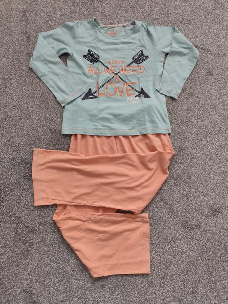 Pyžamko, pepperts,122