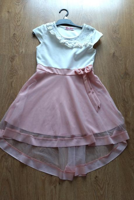 Šaty veľ.140/146, 140