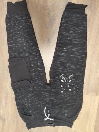 Teplaky, reserved,116