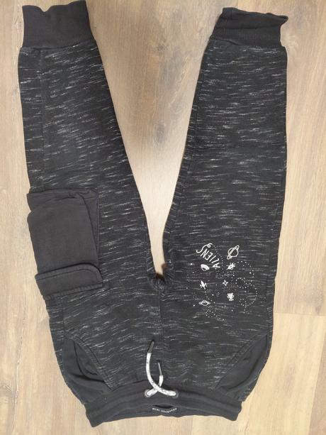 Teplaky, reserved,116