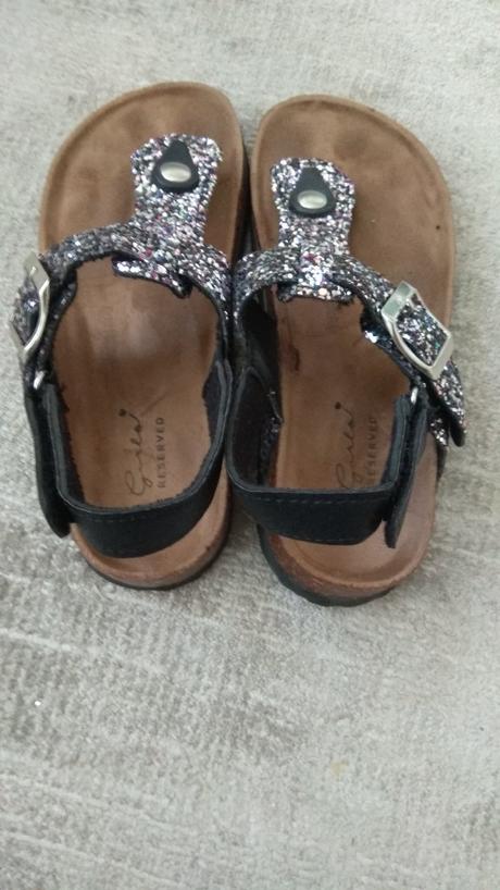 Predám, reserved,33