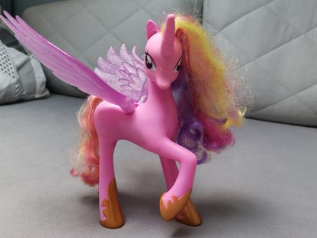 Little pony princezná, 