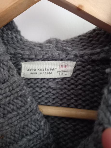 Extra hruby sveter, zara,122