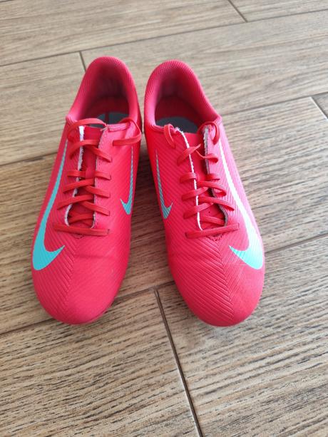 Kopačky na futbal, nike,38