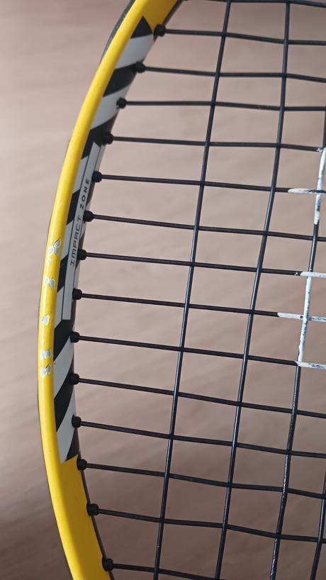 Tenisová raketa, artengo