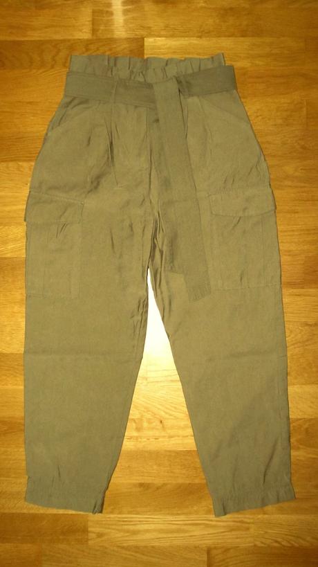 Dámske paperbag nohavice c vreckami, c.38-40, h&m,38