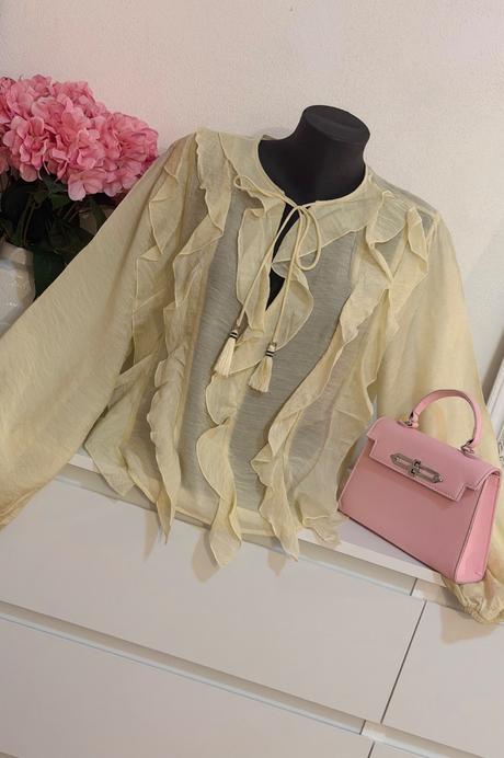Éterická volánová blúzka zara v champagne odtieni, zara,l