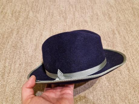 Detský klobúk, 104