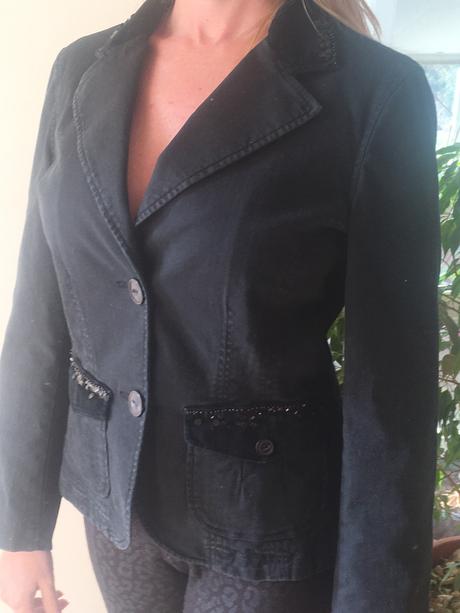 Dámske sako-bundicka, 38