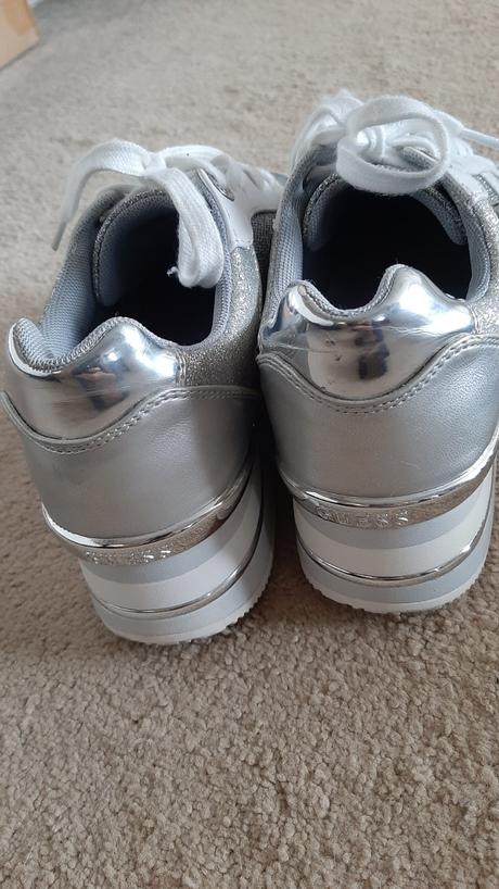 Tenisky guess, guess,38