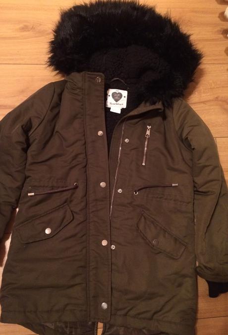 Hrubá bunda, f&f,146