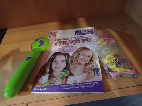 Zapletač vlasov s cievkou, 