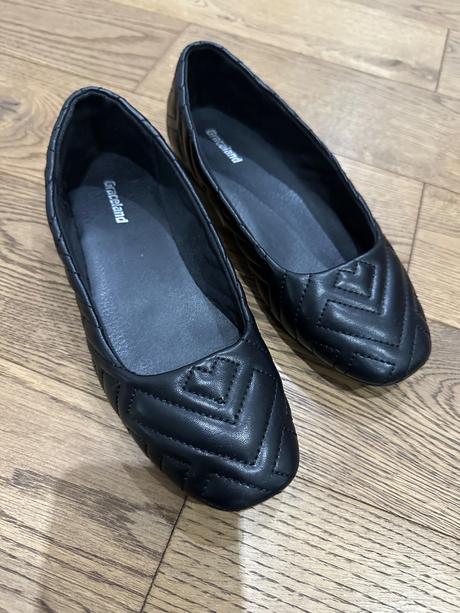 Cierne balerinky, graceland,36