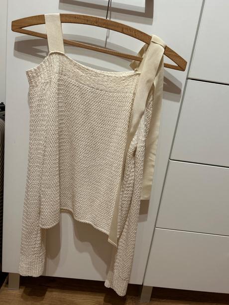 Minim nosený kvalitný pulover, marc o´polo,m