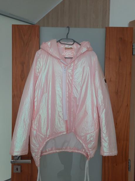 Perleťová bundička, s