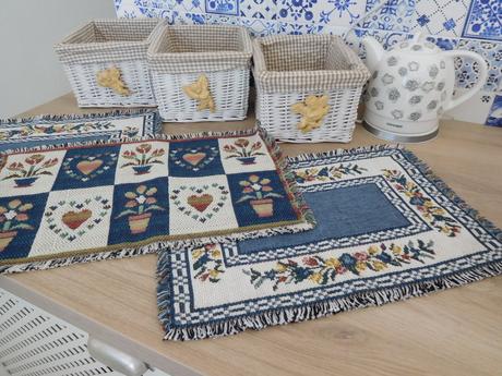 Podložky-obrúsky na stol, 