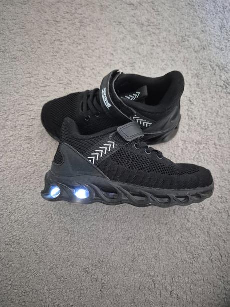 Blikajuce top stav, sprandi,29