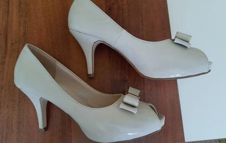 Lodičky s otvorenou špicou, john garfield,38