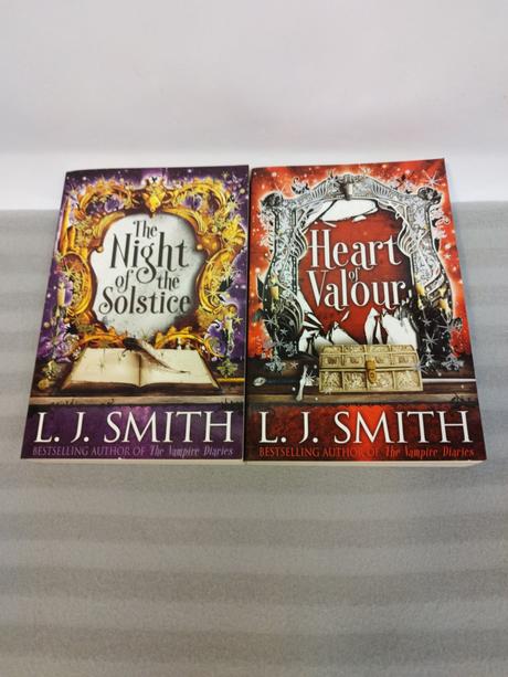 L j smith - the night of solstice pb nau23, 