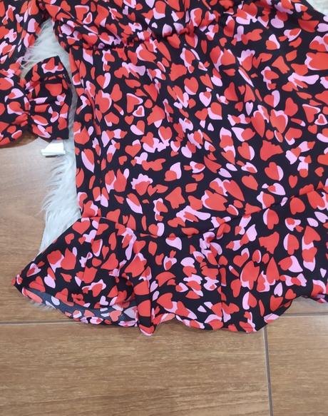 Srdiečkove šatky, 128 / 134