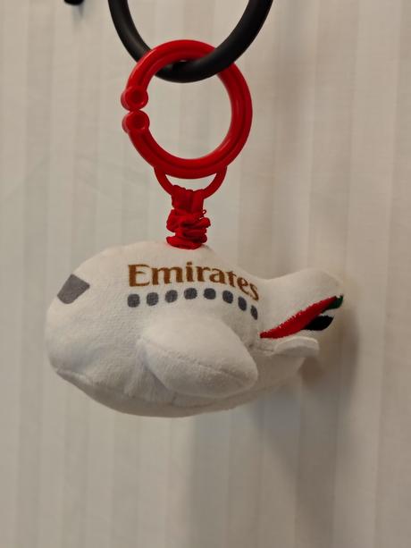 Zberateľské vibračné lietadlo emirates s klipom,