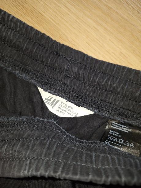 Kraťasy, h&m,152