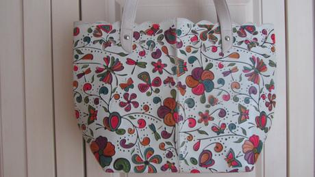 Kožená kabelka nová,