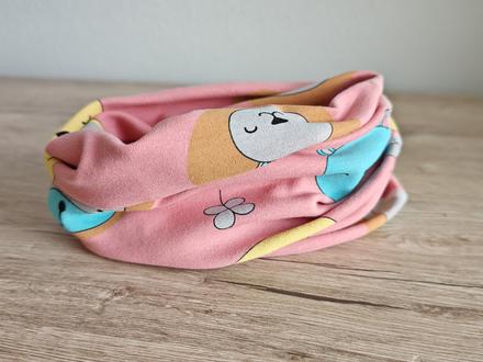 Dievčenský nákrčník, 