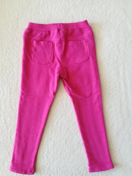 Dievčenské legíny, 98