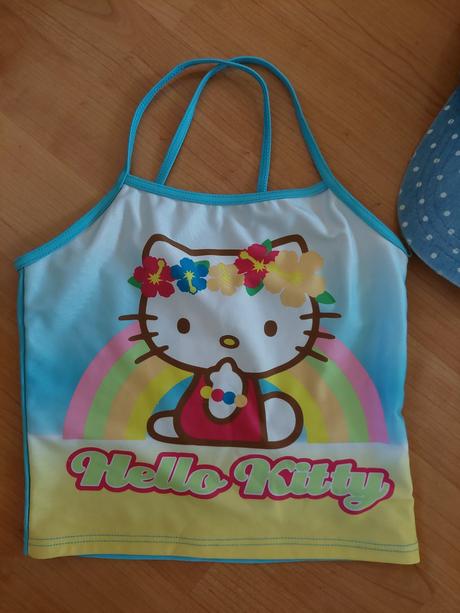 Plavkovy vrch +šiltovka gap gratis, sanrio,134