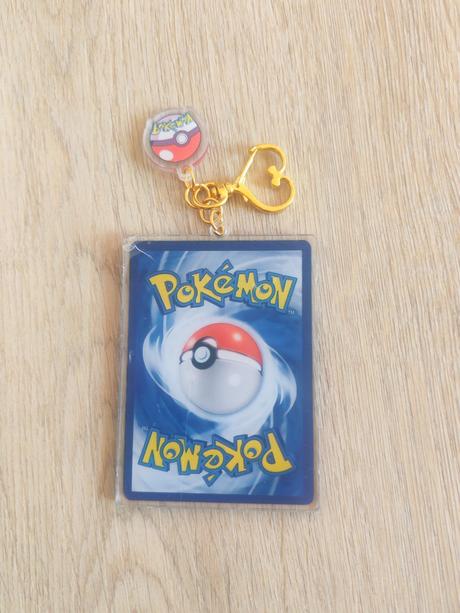 Kľúčenka pokémon karta, 