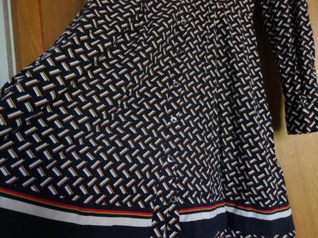 Tommy hilfiger monogram krasne damske saty m, tommy hilfiger,m